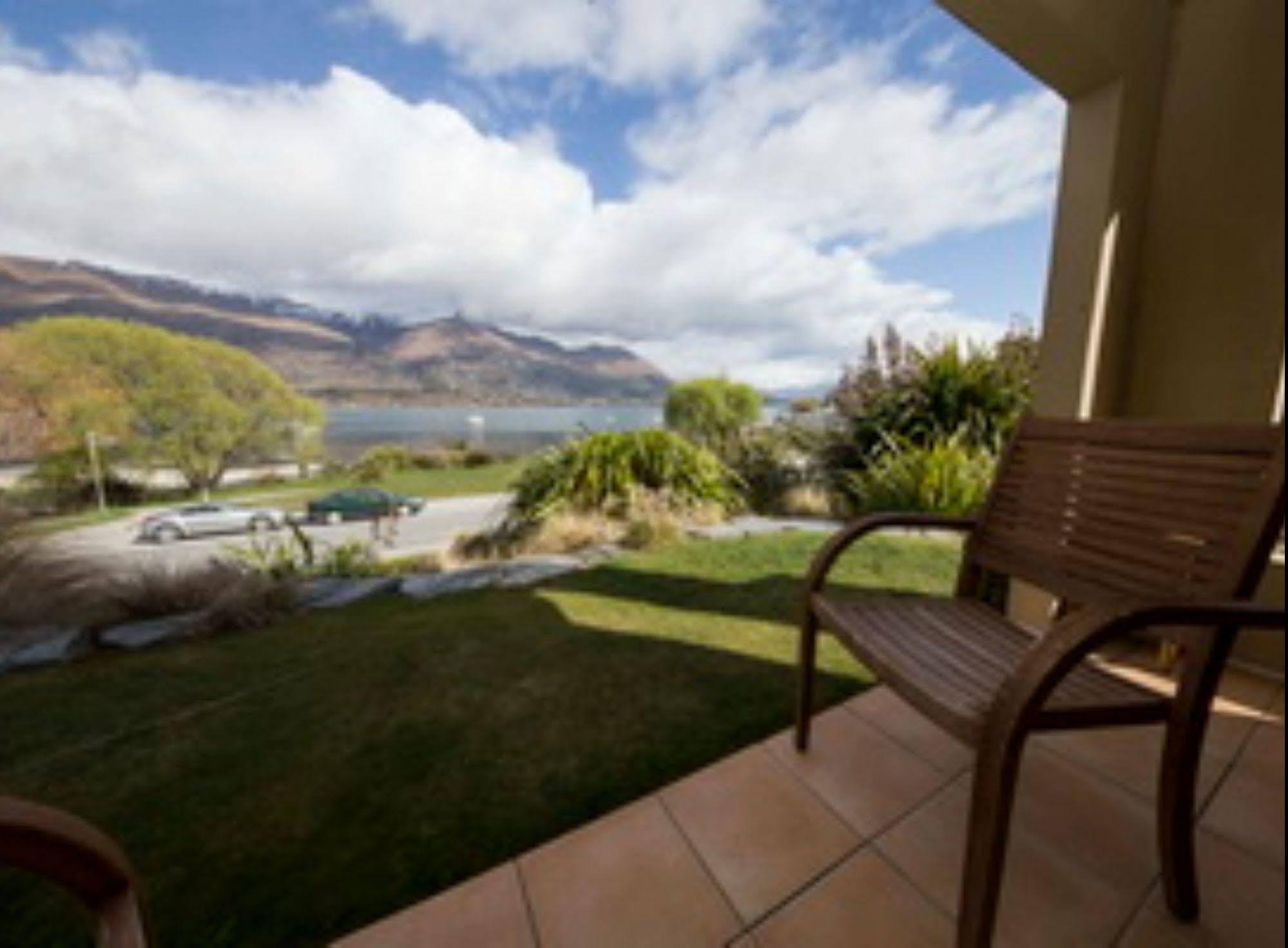 The Moorings Motel And Apartments Wanaka Eksteriør bilde